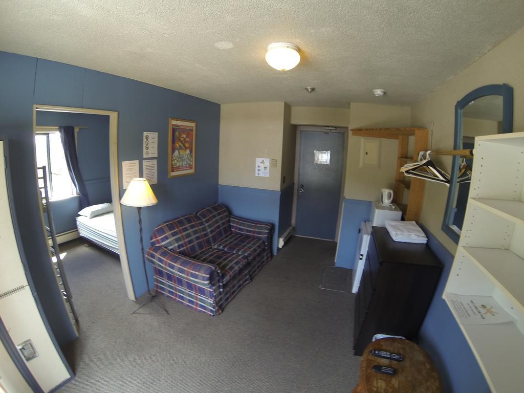 Southside Lodge Whistler Eksteriør billede